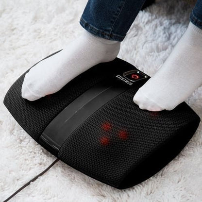 Masajeador eléctrico de pies con calor suave y 12 cabezales giratorios para relajación y masaje plantar en el hogar.