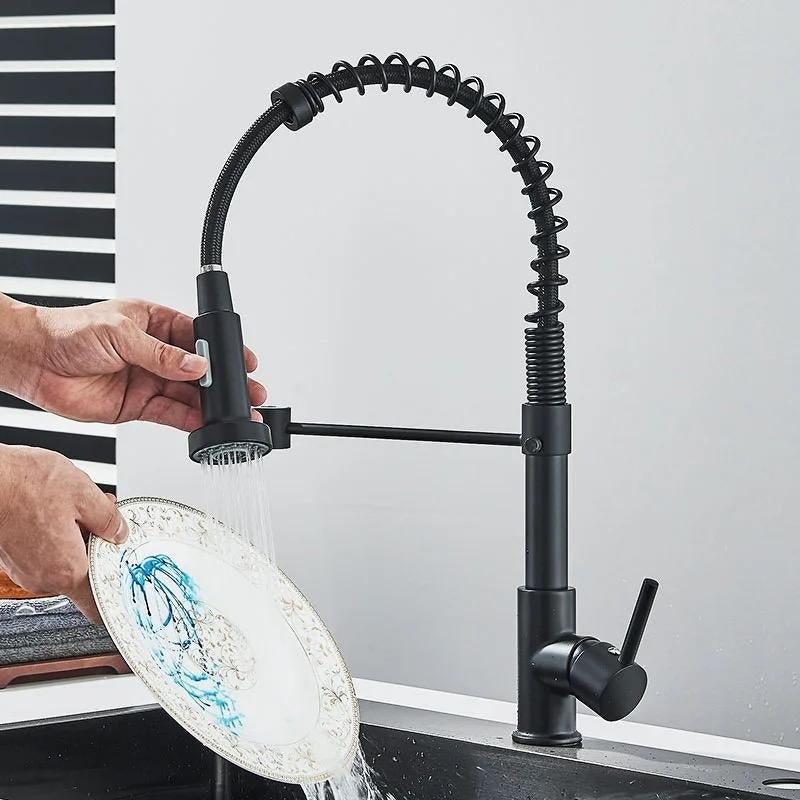 Grifo monocomando de cocina con pico flexible y diseño moderno para controlar agua fría y caliente fácilmente.