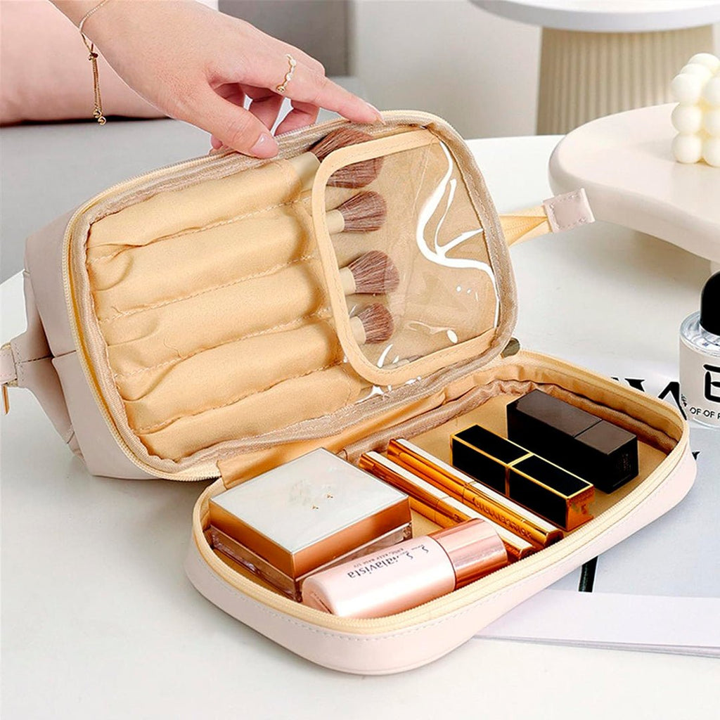 Neceser organizador de cosméticos doble capa impermeable color beige para maquillaje y productos de cuidado personal.